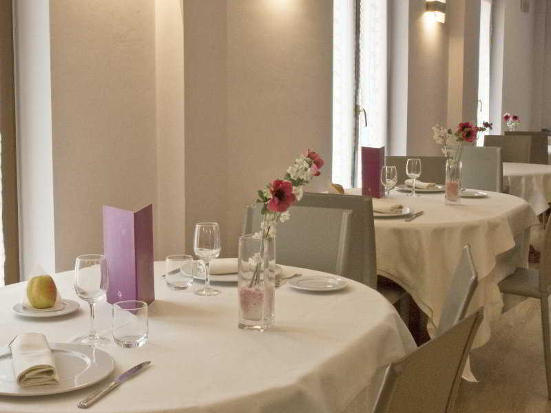 Ayre Hotel Alfonso II Oviedo Restaurante foto