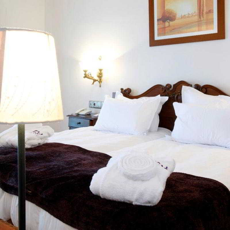 Ayre Hotel Alfonso II Oviedo Quarto foto